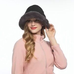 BRAND NEW Winter Thermal Bucket/Fisherman Warmer Hat with Faux Fur -